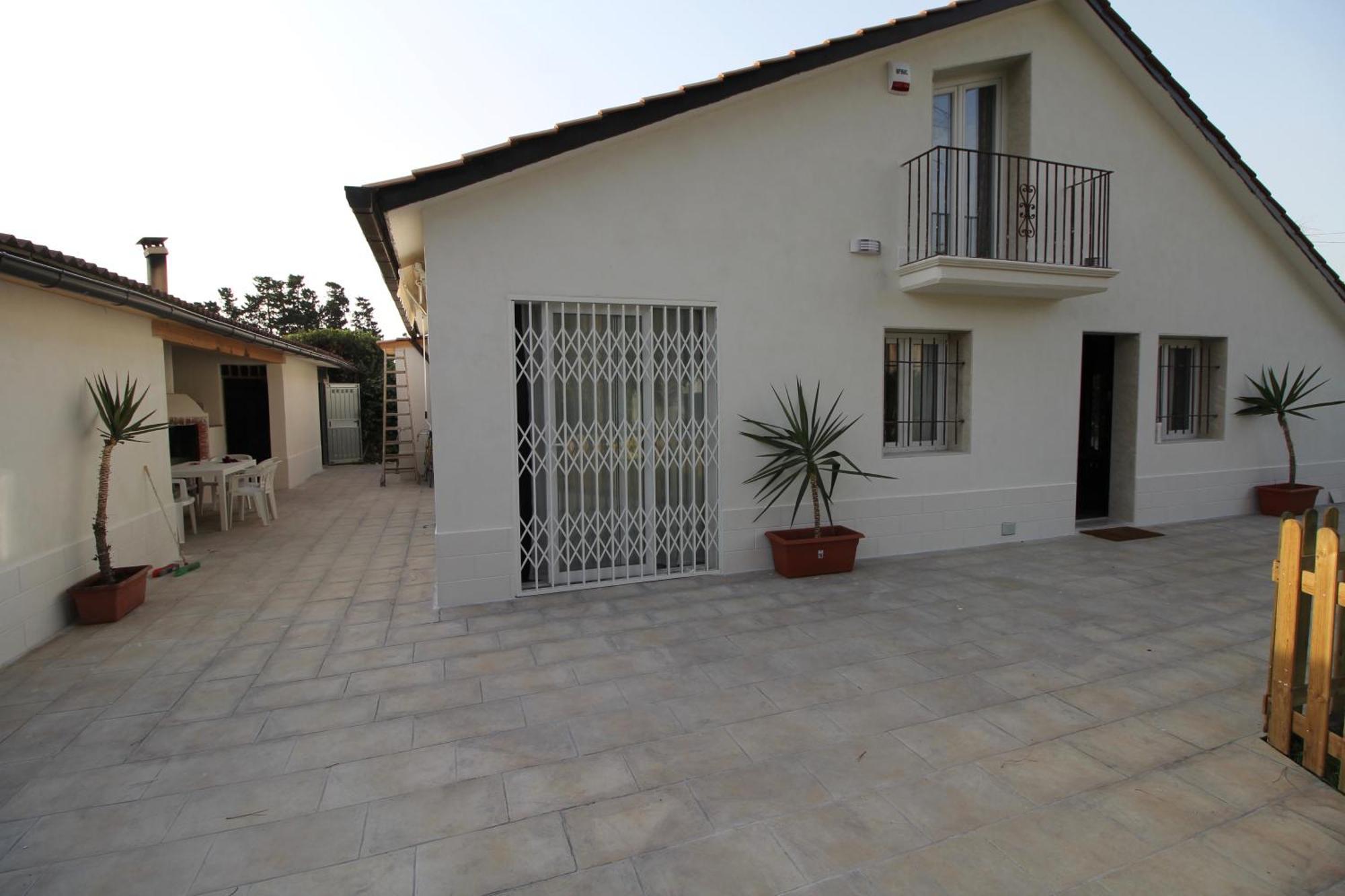 Katana Suites Beach Agnone Bagni Exterior photo